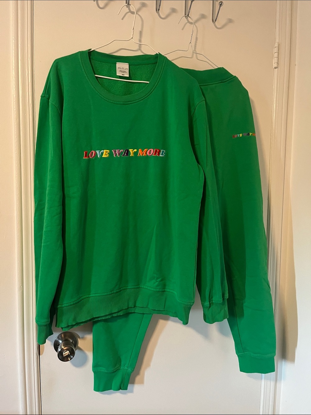 Green 'Love Way More' Crewneck Sweatshirt - Unbranded